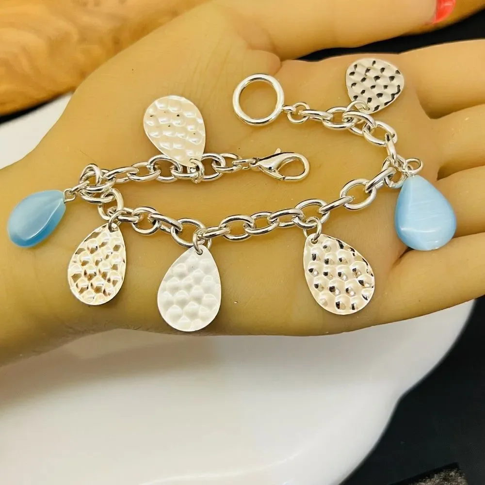 Blue Silver Tone Charm Dangle Drop Bracelet Spring Summer 7” 1477